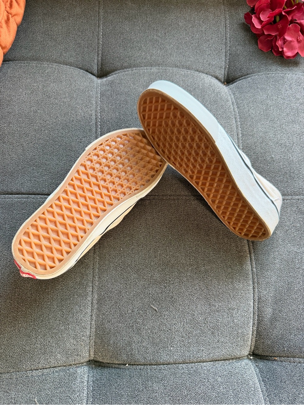 Vans Slip-On Canvas Sneakers - cream - Picture 3 of 7